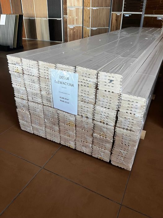 Kompozyt/ drewno konstrukcyjne C24,KVH,BSH/aluminium/deski elewacyjne