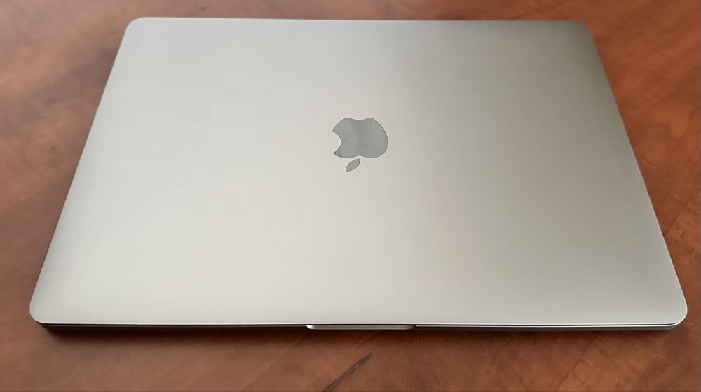 MacBook Pro 2017 13 Retina — OPEN BOX