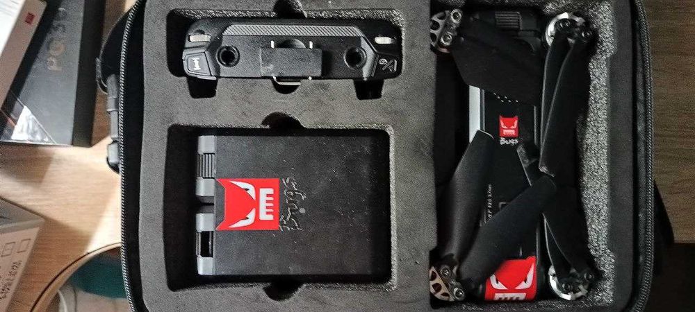 Квадрокоптер MJX Bugs 4 B4W