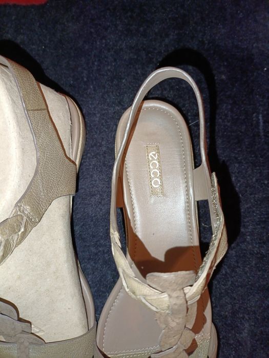 Босоножки женские ecco