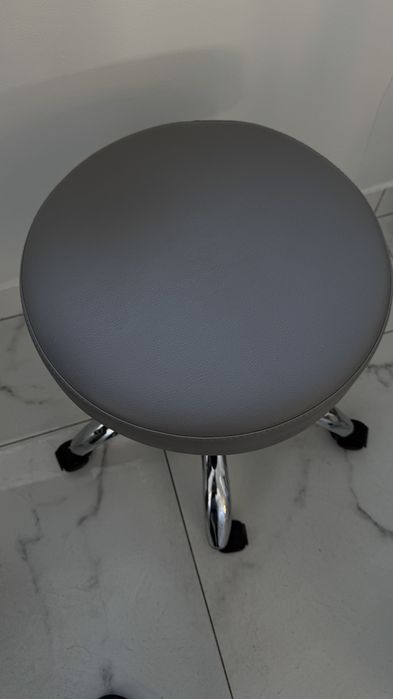 Крісло педикюне (косметологічне)