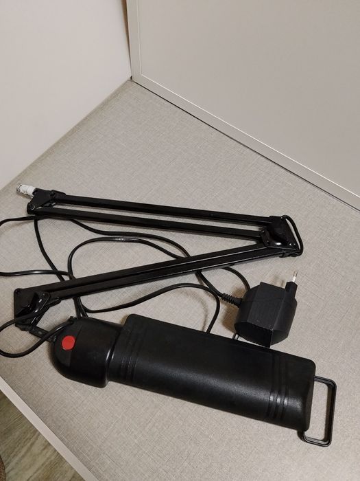 Лампа настольная