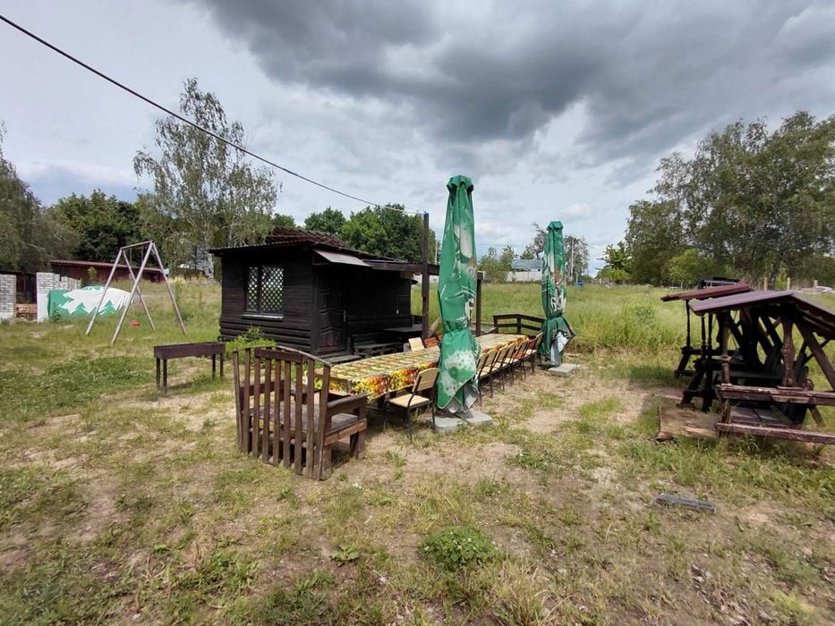 Відпочинок у озера