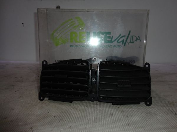 Difusor / saída de ar HYUNDAI Santa Fé I (SM)