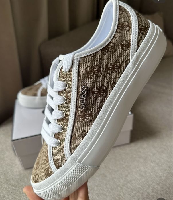 Кеды Guess JELEXA