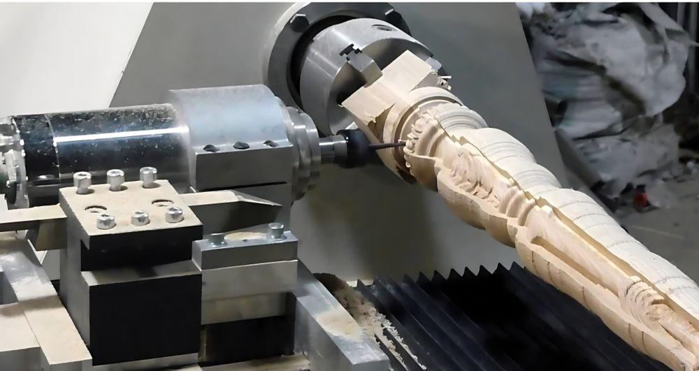 токарно-фрезерний верстат з ЧПУ , ЧПК  , CNC  по дереву
