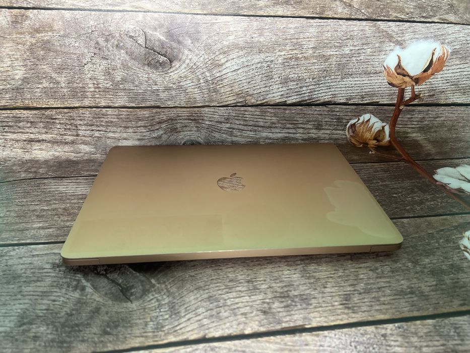 Ноутбук Apple MacBook Air 13 2020 | i3 | 8GB | 256GB | Touch ID