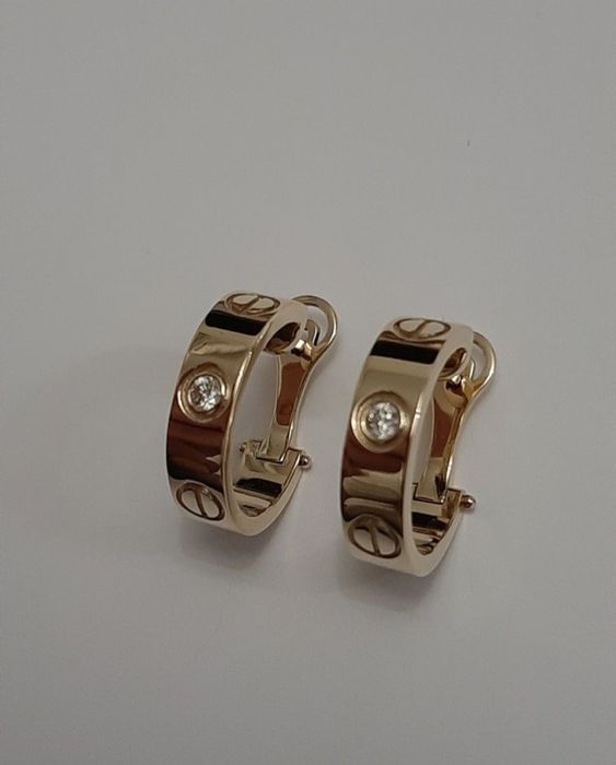 Золотые серьги Cartier Love с бриллиантами. Розовое золото
