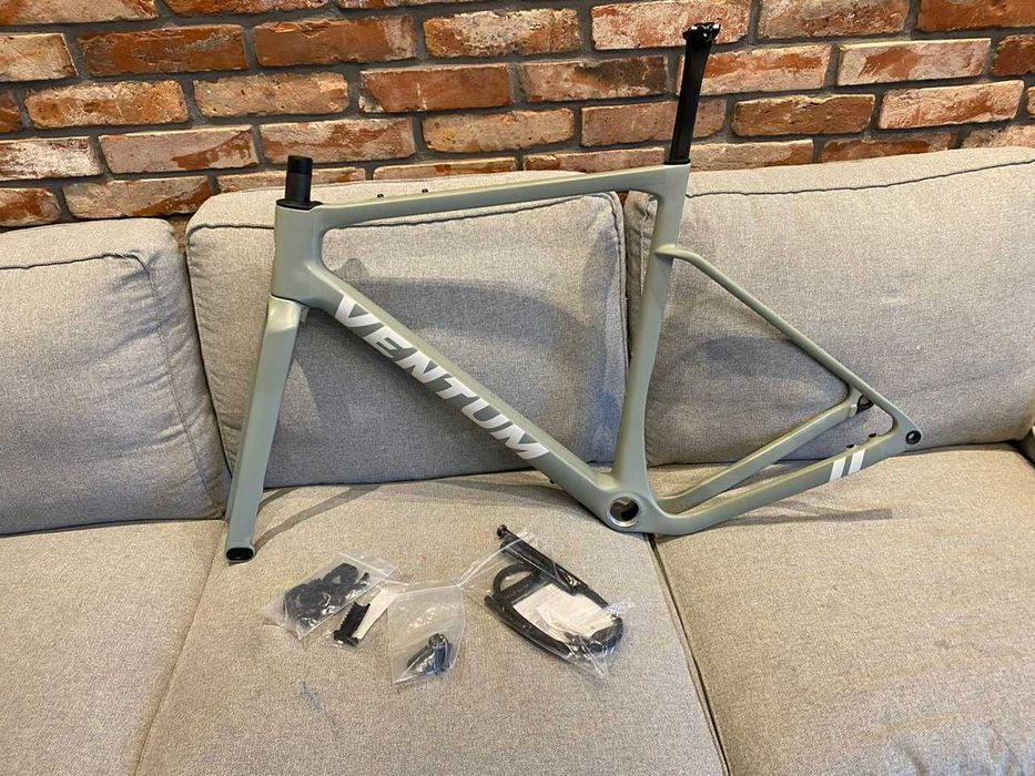 Rama gravelowa Ventum GS1 (roz. M) - 54. Full carbon.