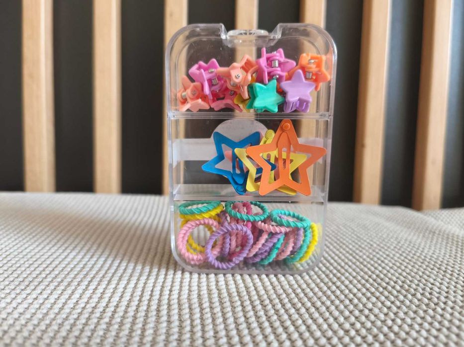 Duży zestaw dodatki akcesoria do włosów spinki gumki żabki nowe