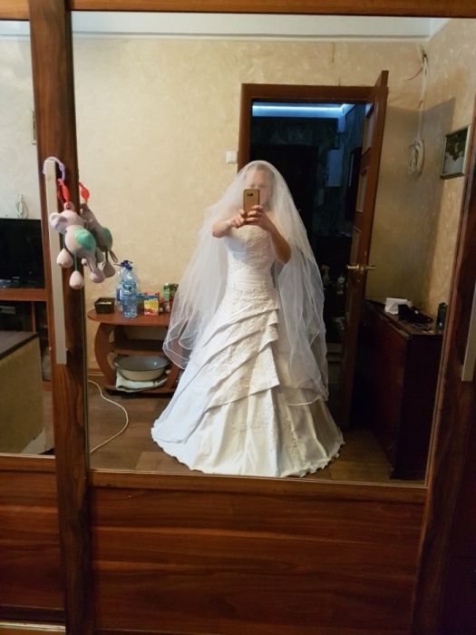 Свадебное платье