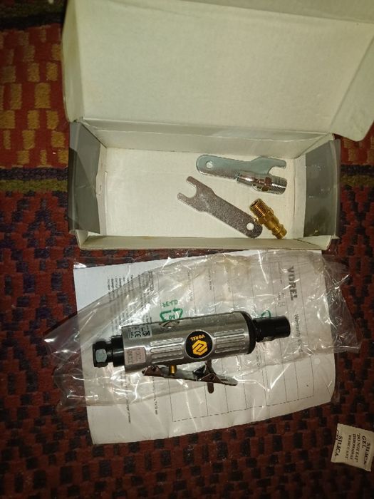 Пряма пневматична шліфувальна машина Vorel 81107.