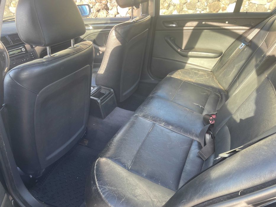 BMW 320d de 2001 em estado razoável
