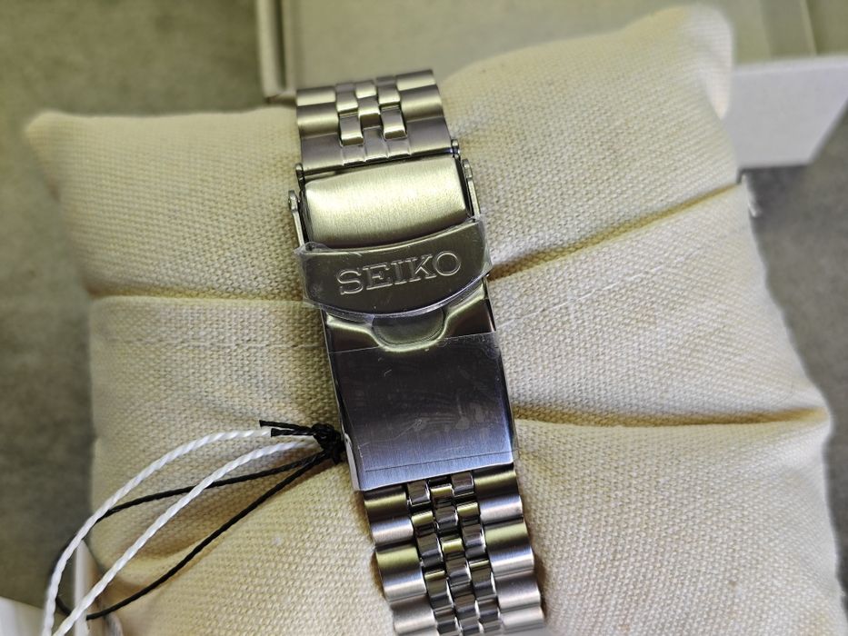 Zegarek Seiko SSK019K1