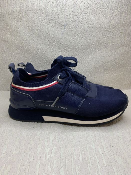 Красовки Tommy Hilfiger 38р