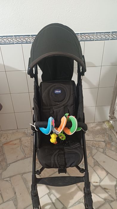 Carrinho de Passeio Bengala Chicco Liteway (Preto)