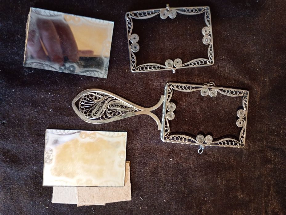 Винтажное зеркало.