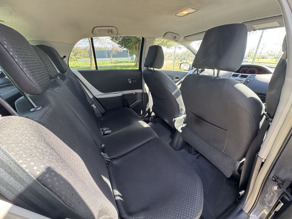 Toyota Yaris 1.33 VVT-i - Nacional - Garantia de 18 Meses