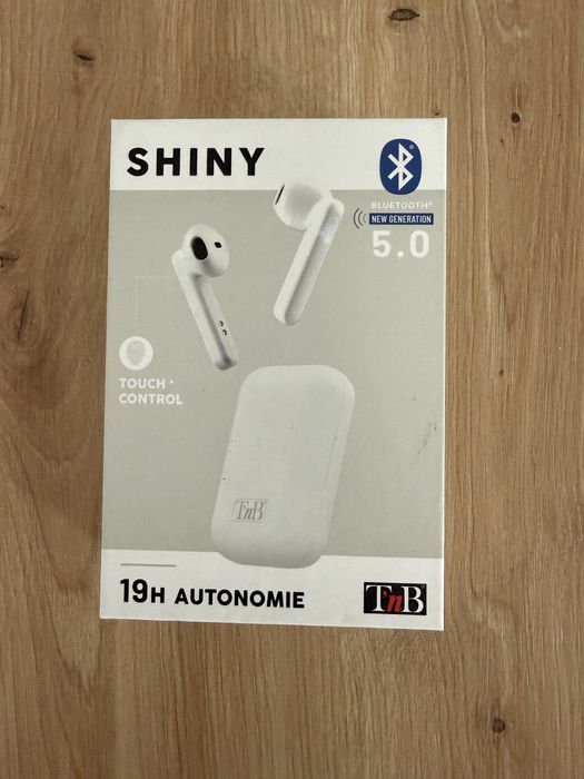 Earbuds bluethooth shiny476274065954590720