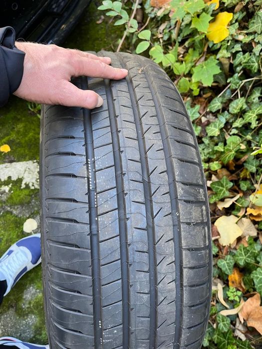 Комплект літніш шин Bridgestone