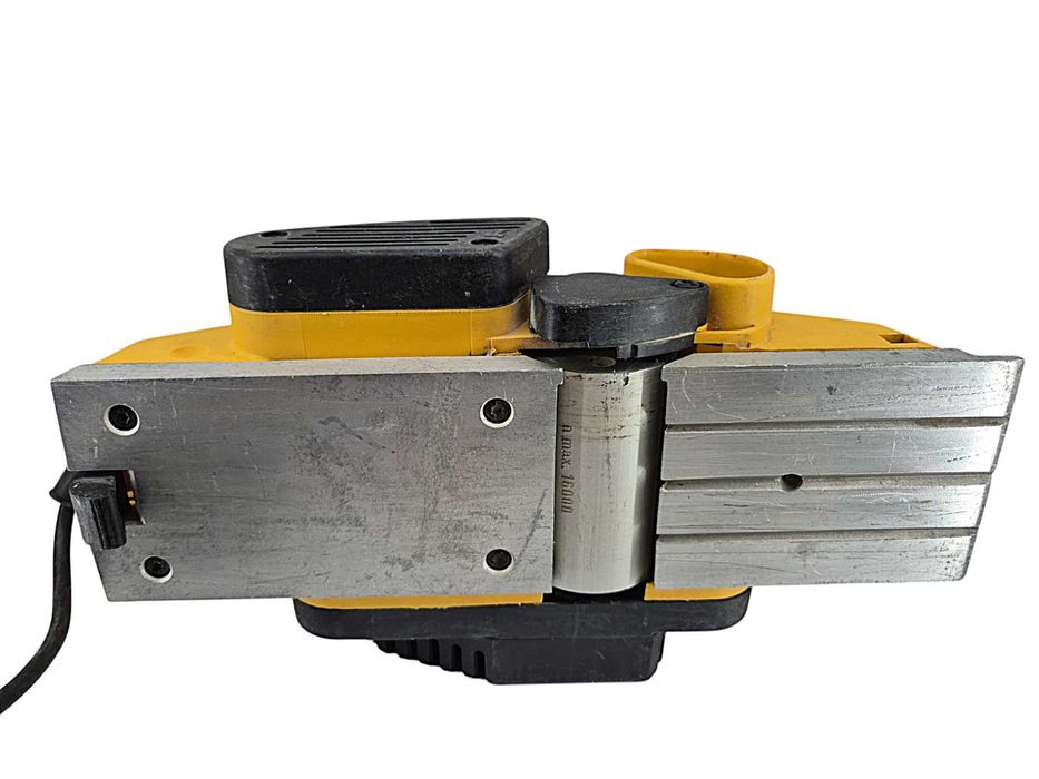 Strug elektryczny dewalt DW680