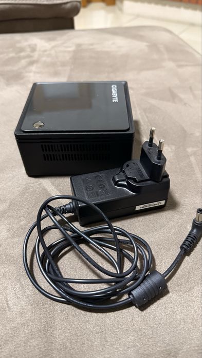 Mini pc Gigabyte cpu intel ssd 240gb