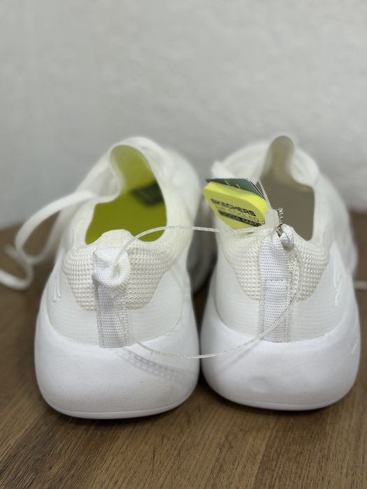 Чоловічі кросівки Skechers нові з бірками 44 розмір