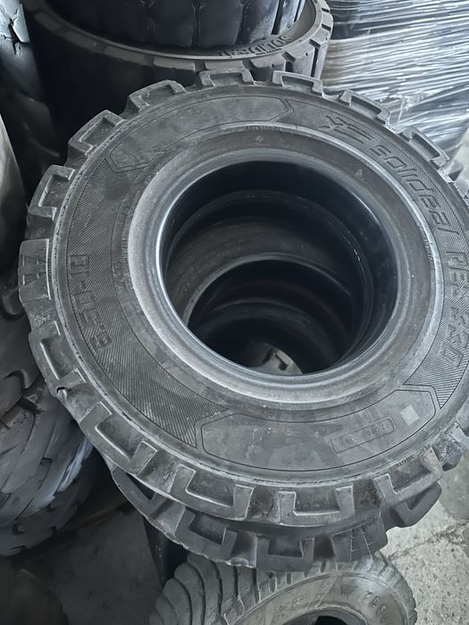 Opona 6.50-10 solideal