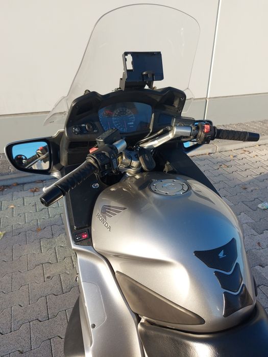 Moto, Honda Pan European St1300