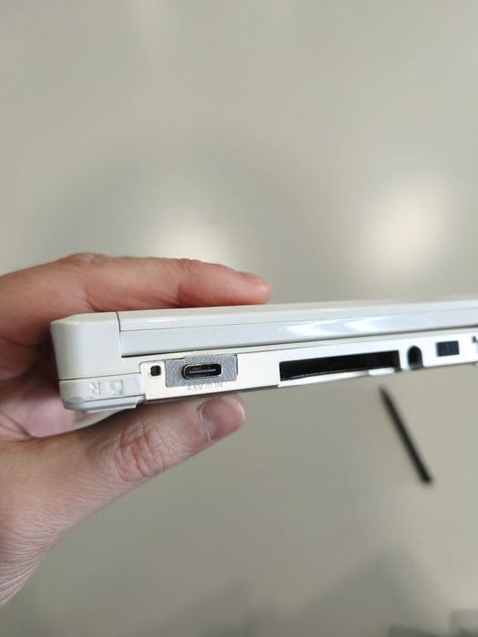 Nintendo 3DS 32GB Homebrew e USB-C