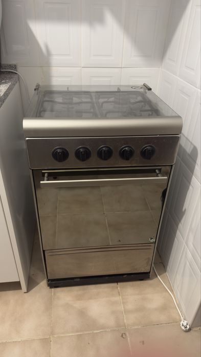 Conjunto de eletrodomesticos usados