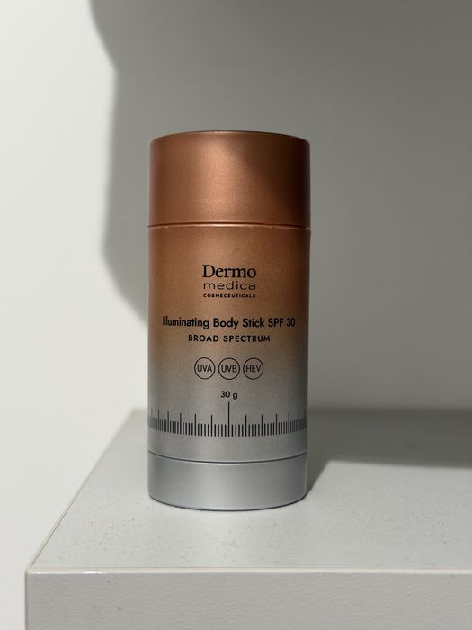 Dermo Medica Illuminating Body Stick SPF 30