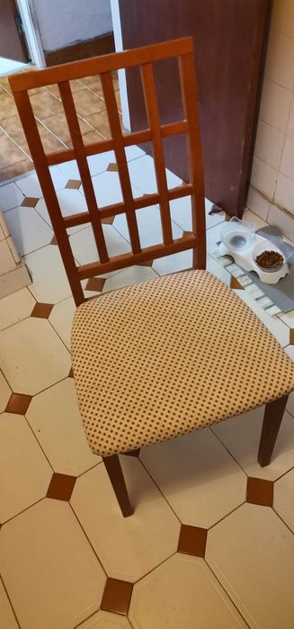 mesa  de 4 cadeiras