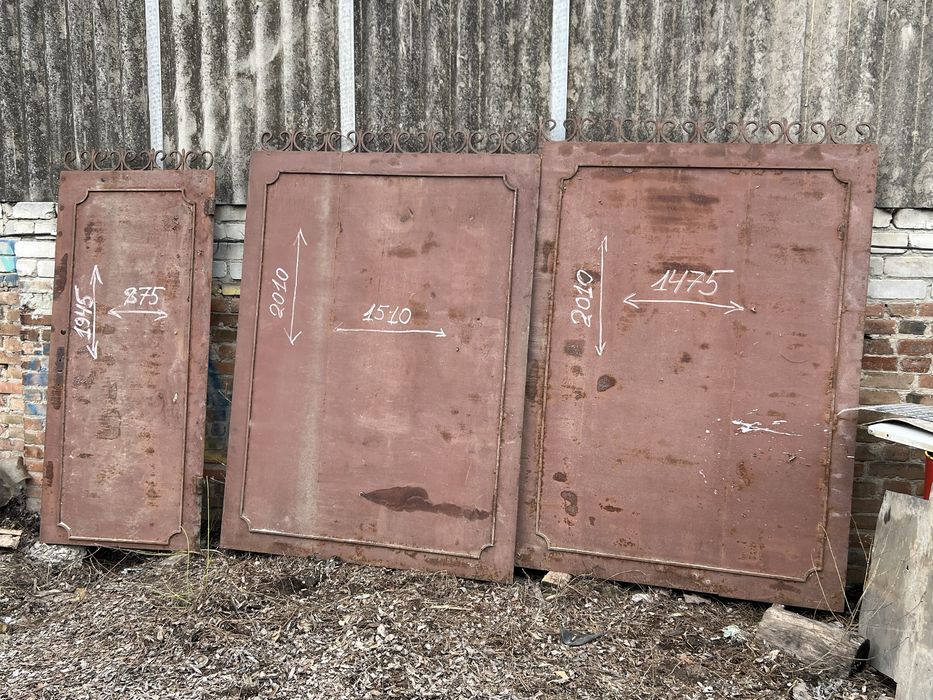 Продам ворота з каліткою