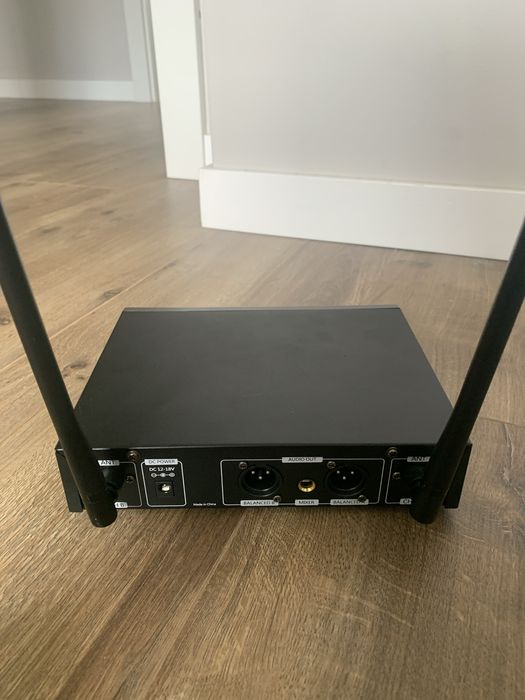 Stacja odbiorcza do mikrofonów DNA Proffesional Event Vocal Set