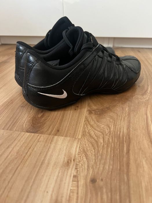 Sprzedam buty Nike r.39