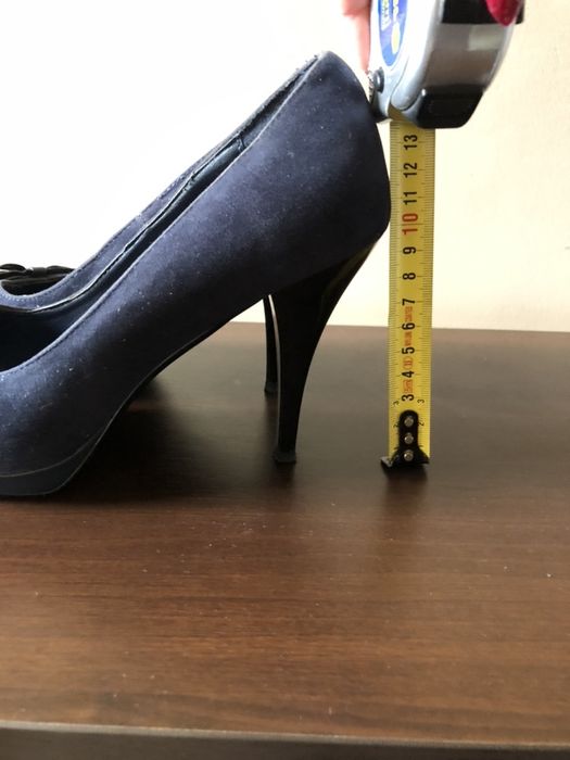 Granatowe szpilki CCC JENNIFER. Roz. 39 wys ok 10 cm