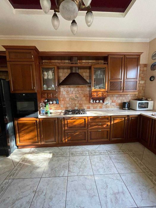 Будинок м. Тернопіль. Затишний будинок і ділянка 10 сот.