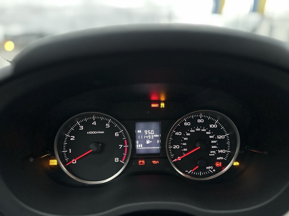 Subaru crosstrek xv 2014 2.0 бенз