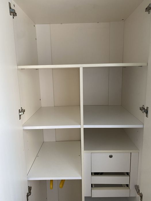 Szafa młodziezowa do sypialni / pokoju nastolatka