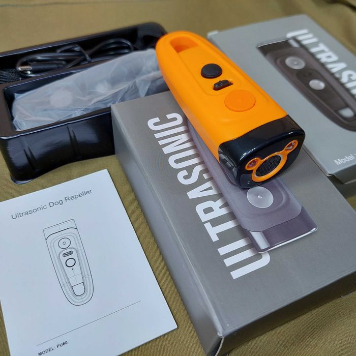 Крутой отпугиватель собак Ultrasonic PU-60 Orang потужний відлякувач