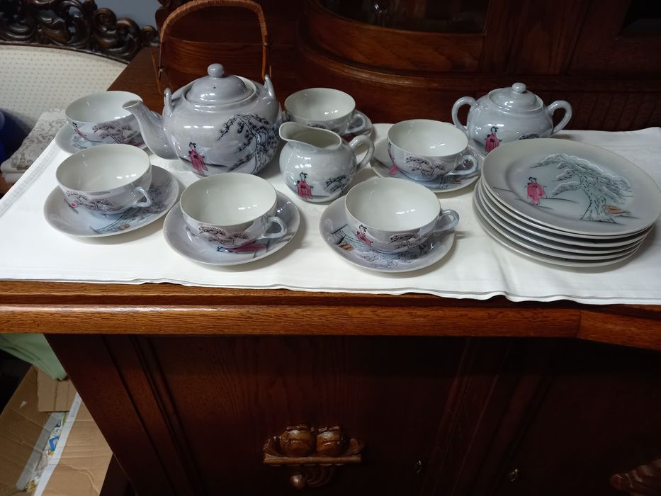 Serwis kawowy porcelana
