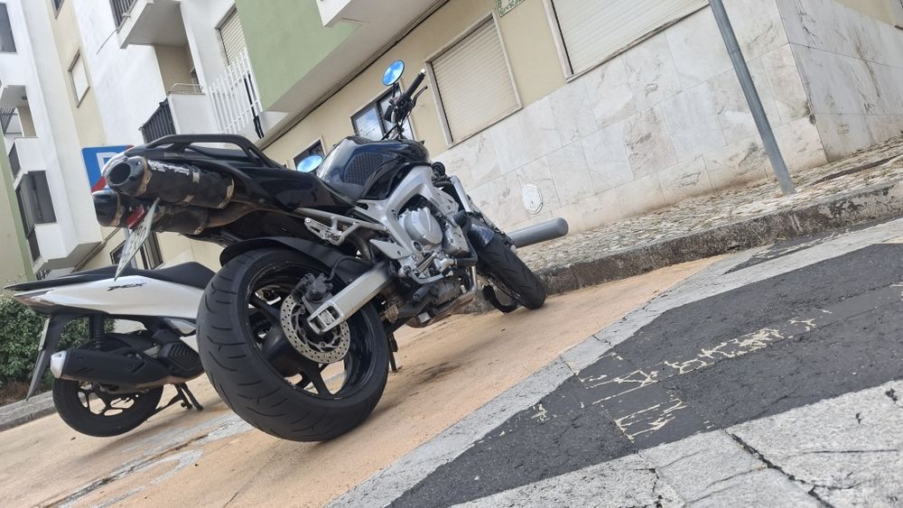Yamaha FZ6 FAZER
