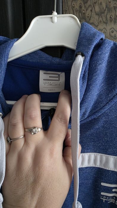 Bluza z kapturem Jack & Jones L.