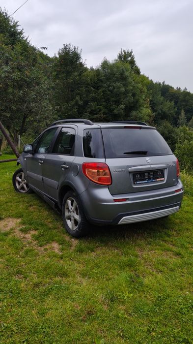 Suzuki sx4 uszkodzony 4x4 1.6