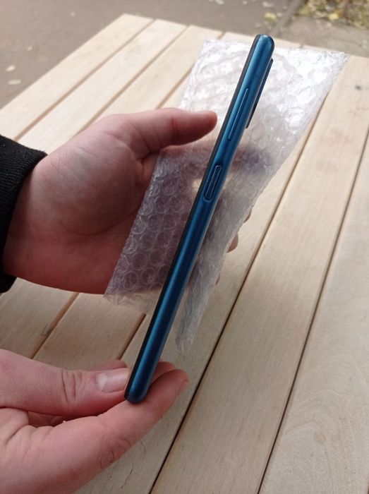 Смартфон Samsung Galaxy A12 3/32Gb Blue