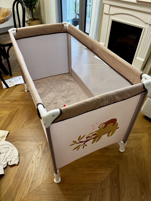 Łóżeczko turystyczne FreeON Love Sloth Beige