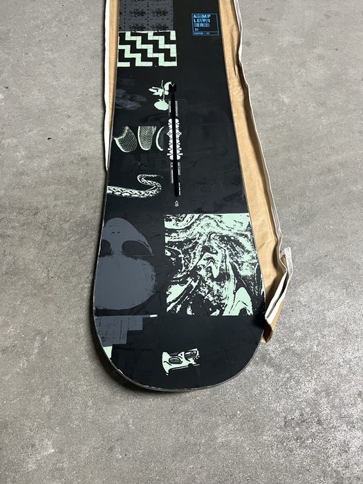 Prancha Snowboard Burton Amplifier 157