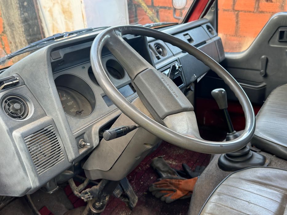 Toyota Dyna 150 motor 3l