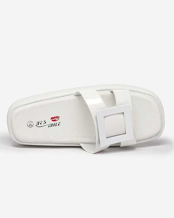 Красивые летние шлепанцы